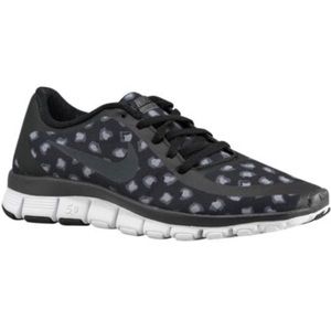 nike free run leopard